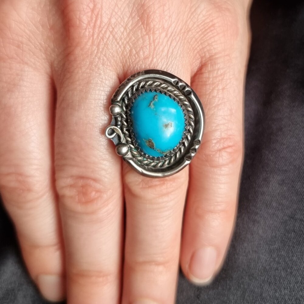 Vintage 1960's-1980's 925 Sterling Silver Genuine Turquoise Ring
